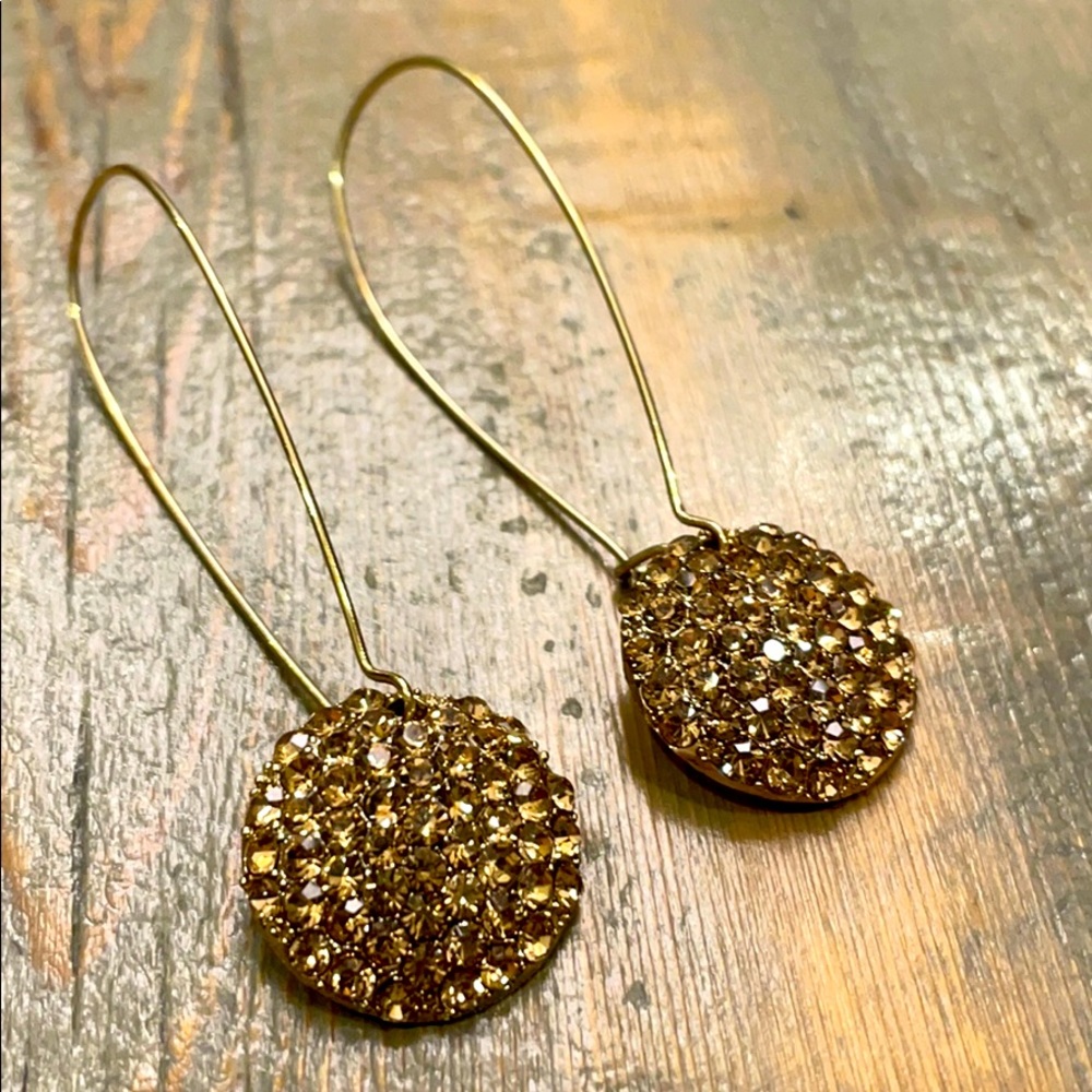Gold sparkle disc earrings w/gold hanging loops